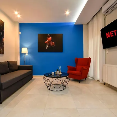 Center Luxury