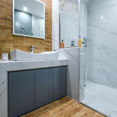 Apartment Center Luxury *