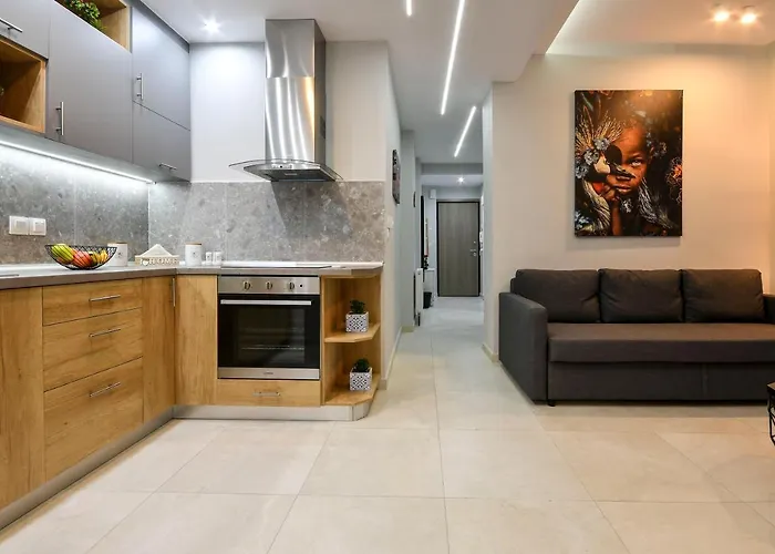 Center Luxury * Saloniki